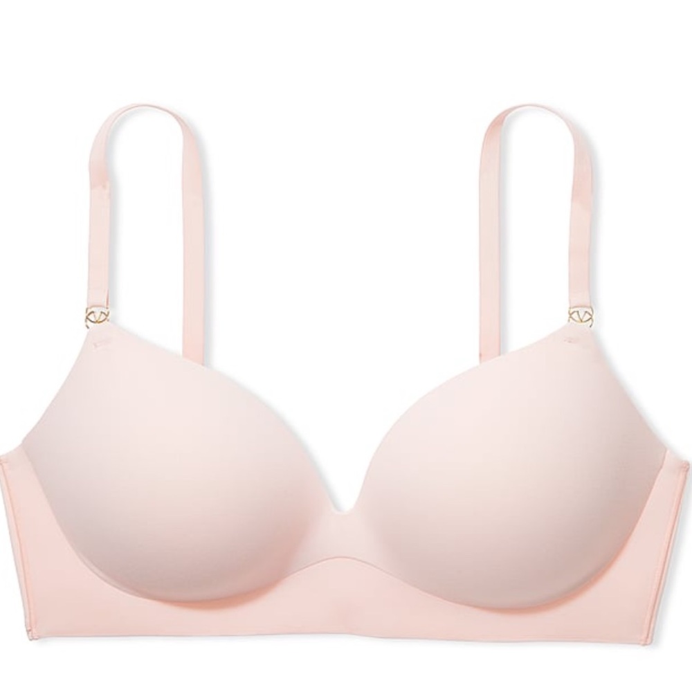 Victoria’s Secret Love Cloud Wireless Push Up Bra